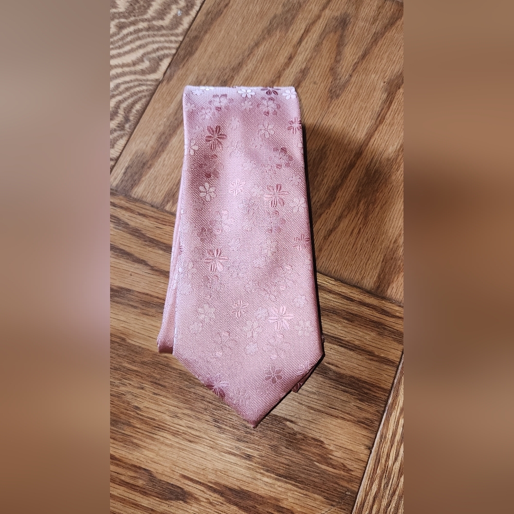 Barry wang tie